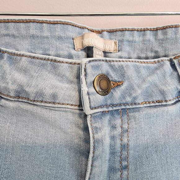 Woman Within Bermuda Shorts w/Embroidered Floral Design, Women's Size 14W - Picture 9 of 16